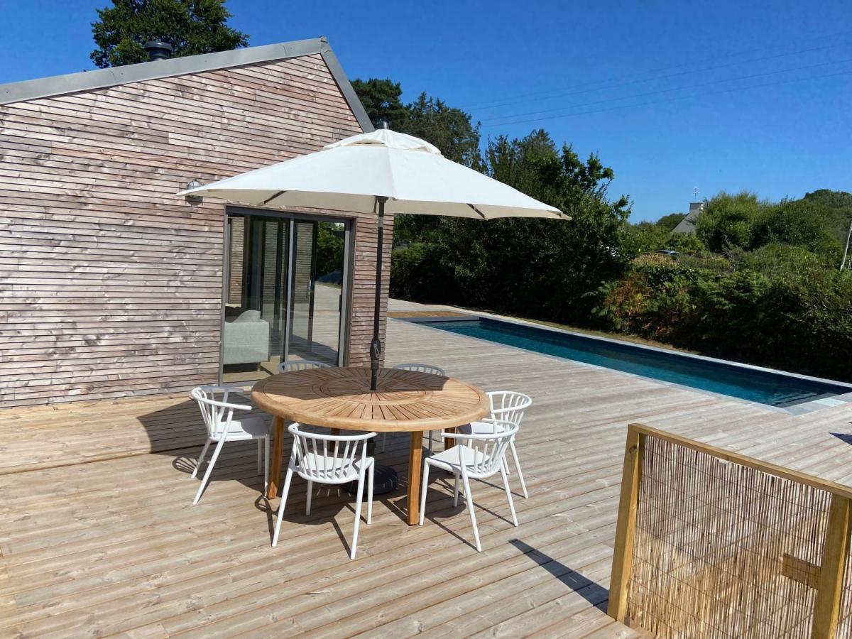 Magnifique Villa Avec Piscine, A 5 Min Des Plages Landunvez Exteriör bild